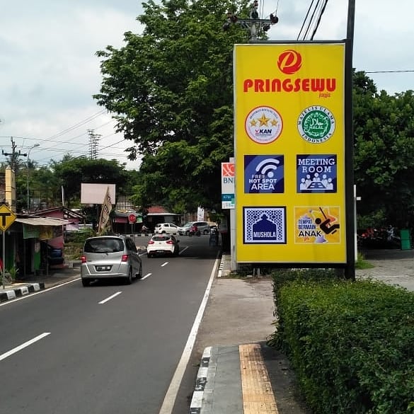 Papan nama restoran Pringsewu karya Adverta ID